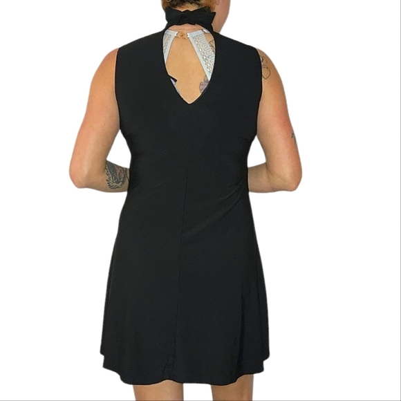 Parker&Quinn Embroidered Rose Choker Midi Tank Dress Size Small Black - Picture 2 of 4